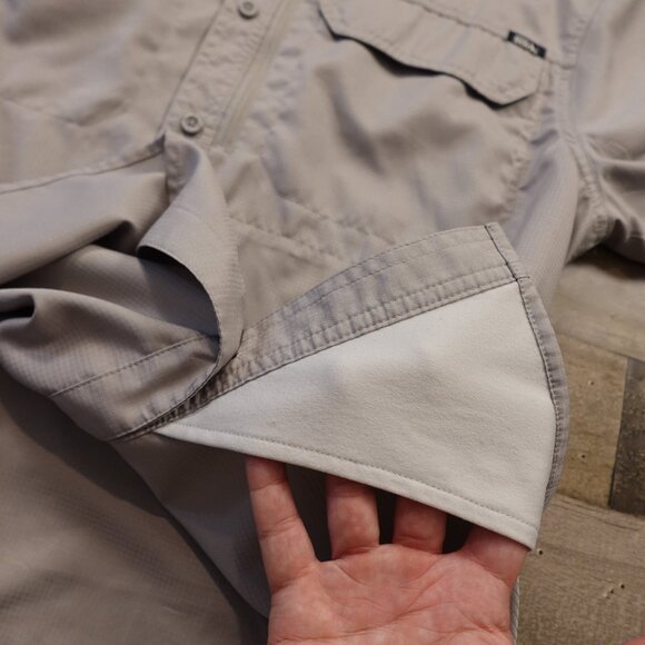 Eddie Bauer Short Sleeve Fishing Shirt Men’s Large Stone Gray Performance Vented - Picture 10 of 10